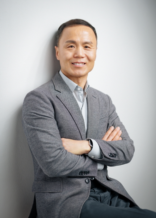 Jeongyong Kim